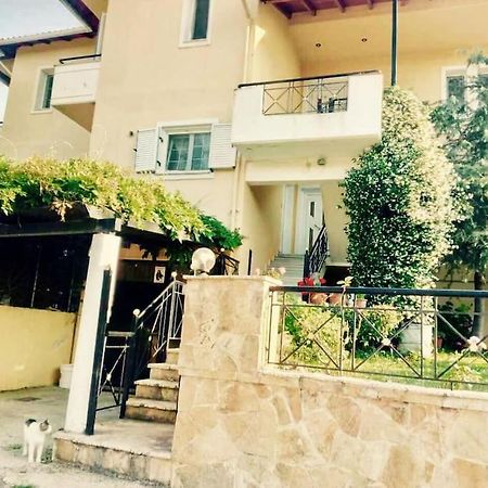 Διαμέρισμα Στην Περιοχή Εθνικής Αντίστασης Apartment Igoumenitsa Bagian luar foto